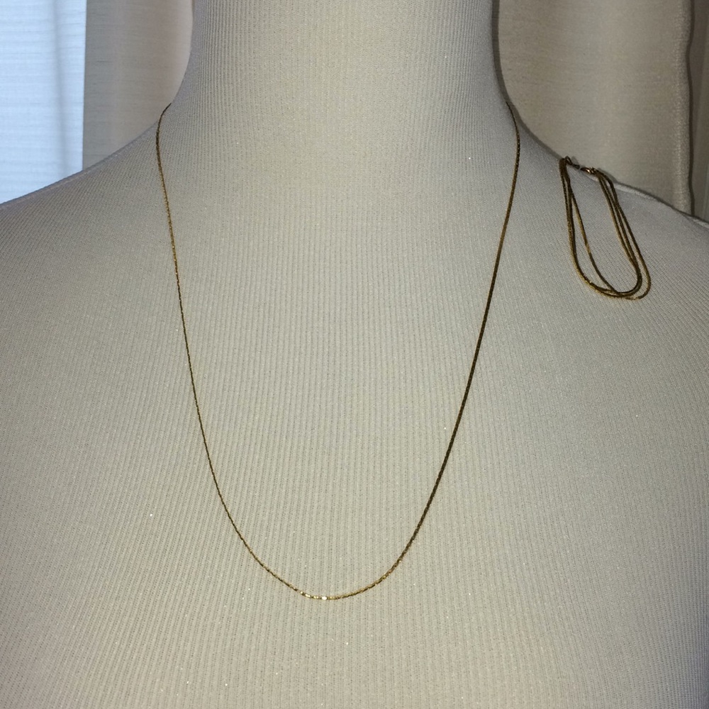Necklaces - Picture 3 of 6